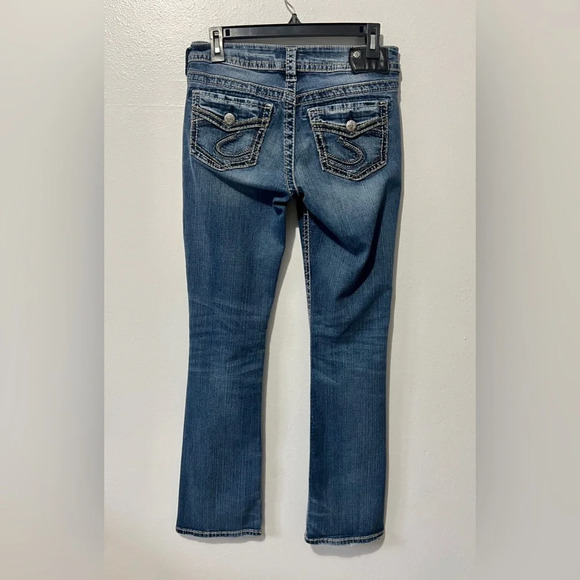Silver Suki Mid Slim Bootcut Denim Jean - Size 28 - Picture 5 of 12